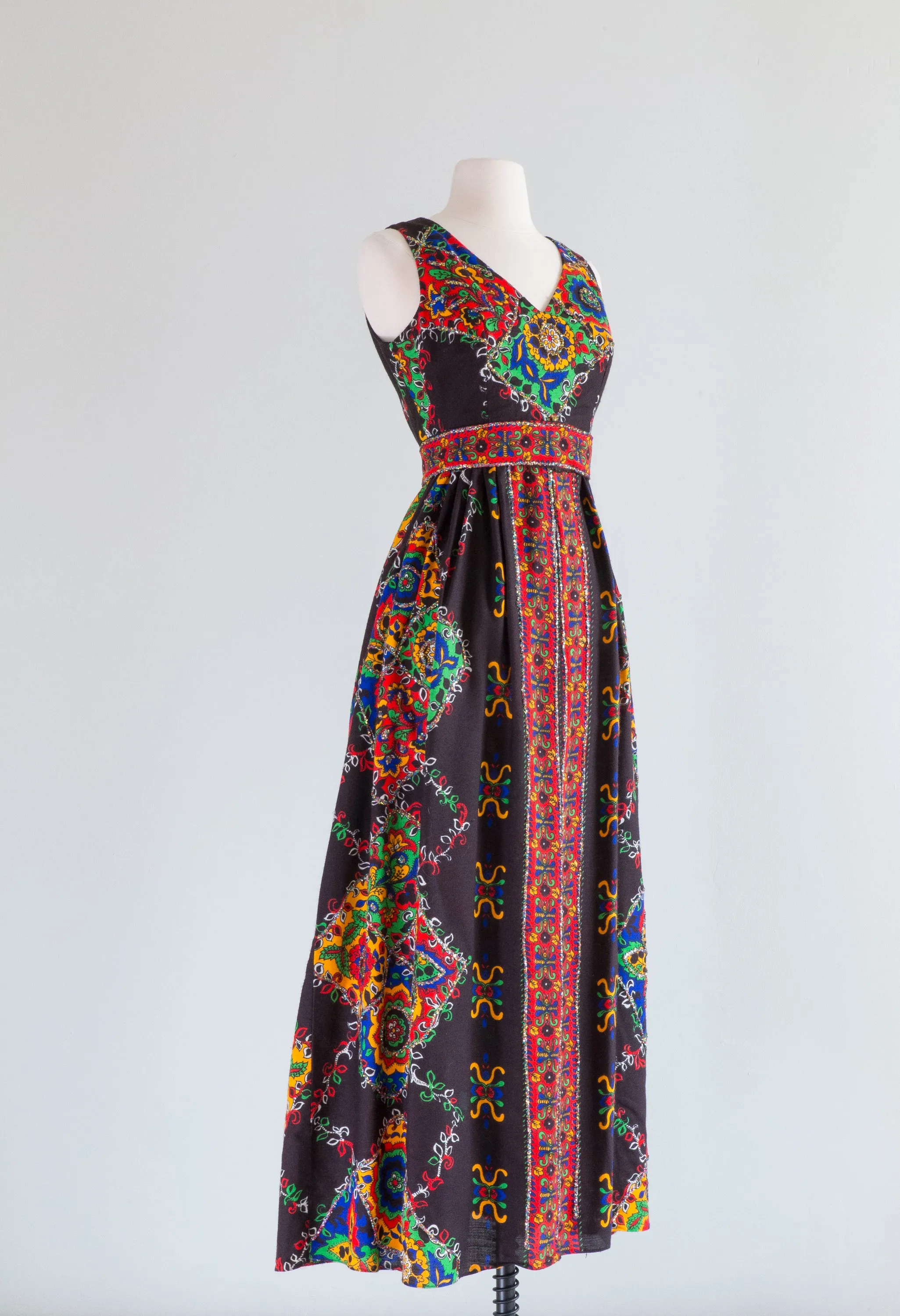 1960's Bohemian Holiday Maxi Dress / Small