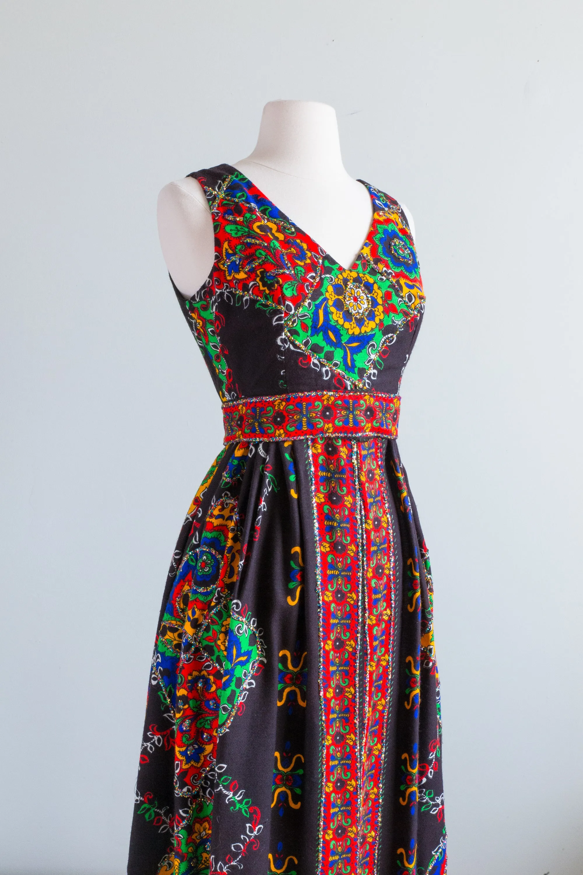 1960's Bohemian Holiday Maxi Dress / Small