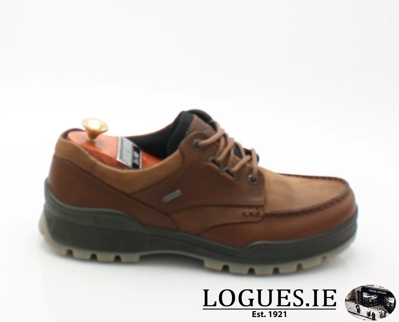 831714 ECCO TRACK 25  SHOES