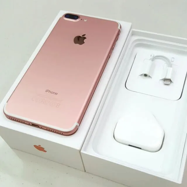 Apple iPhone 7  32GB, Rose Gold.