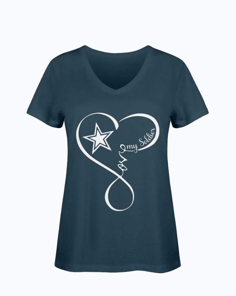 Army Mom Love Heart Shape T-shirts