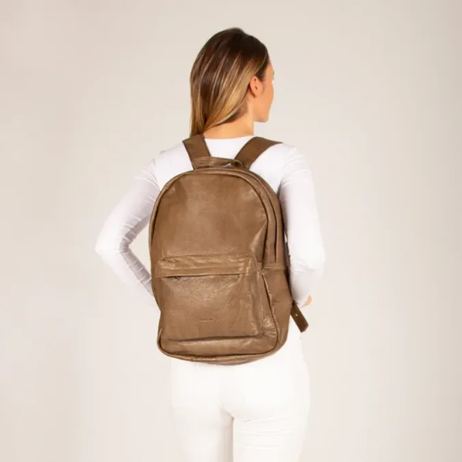 COBB & CO Byron Soft Leather Backpack