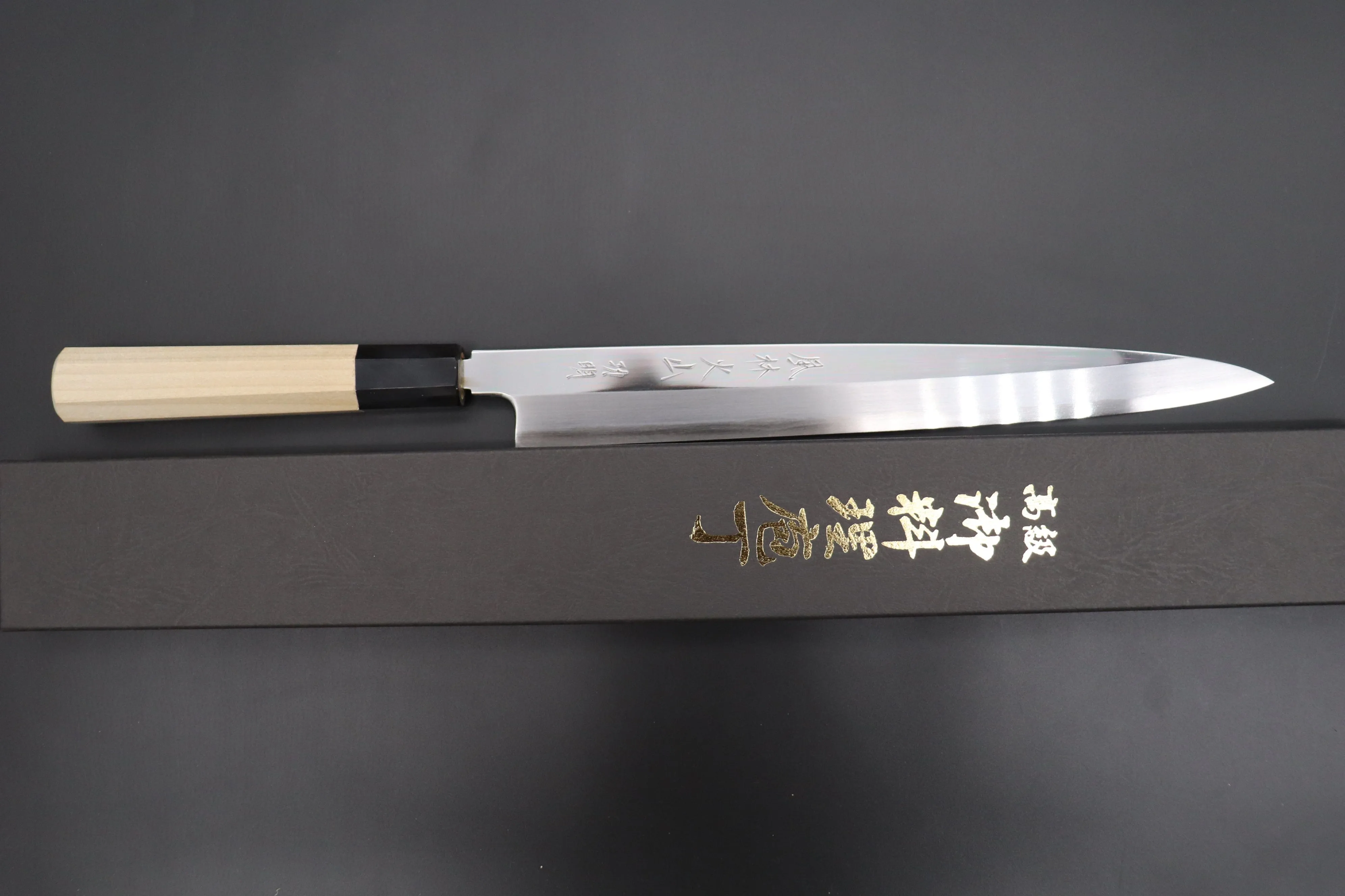 Fu-Rin-Ka-Zan Limited, Hon Kasumi Blue Steel No.1 Yanagiba 270mm (Perfectly Mirror Polished Blade, 10.6 Inch, FSO-68)