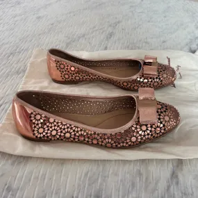 SALVATORE FERRAGAMO
Rose Gold Shelley Leather Flats