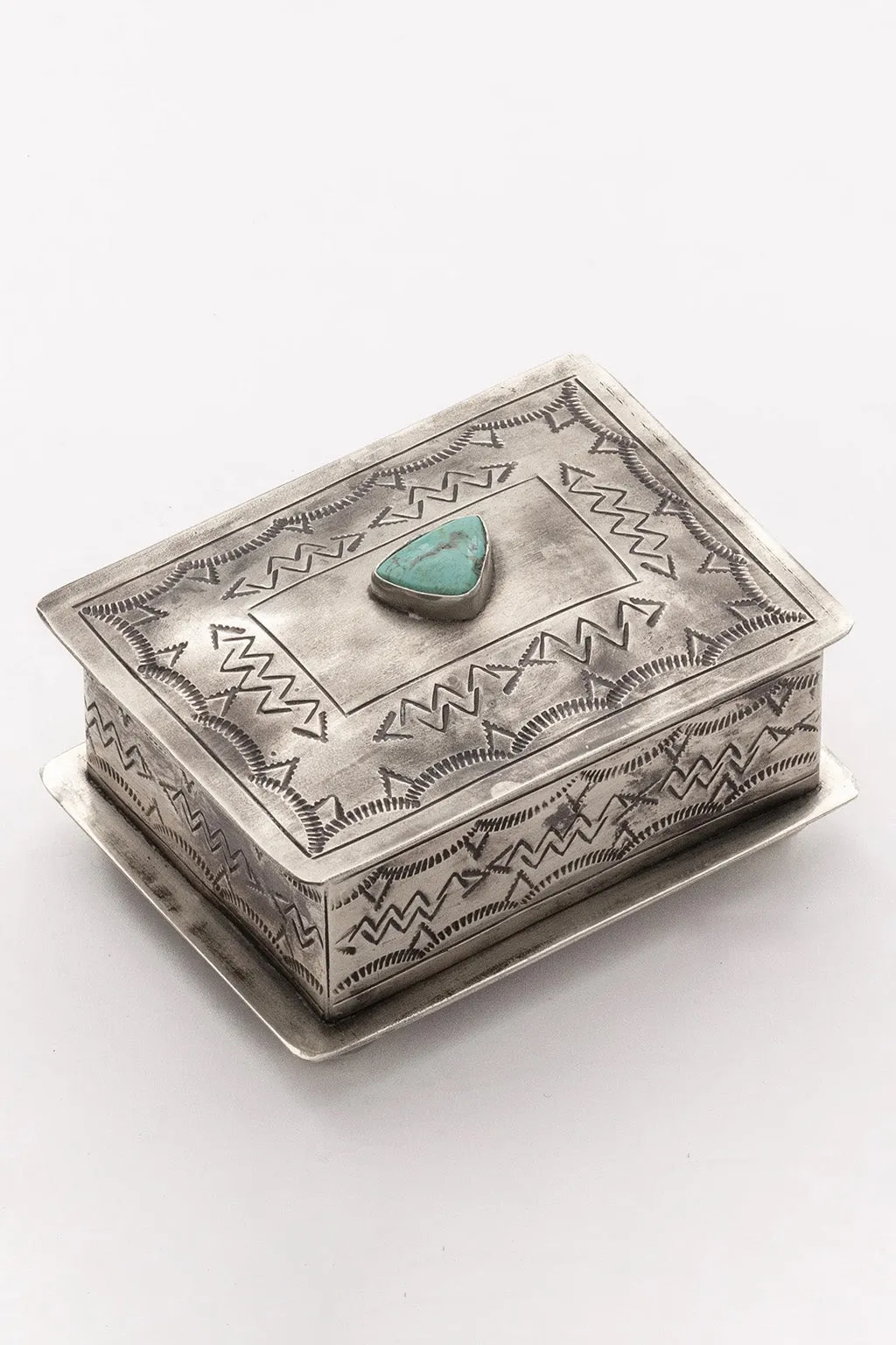 SMALL STAMPED BOX WITH TURQUOISE