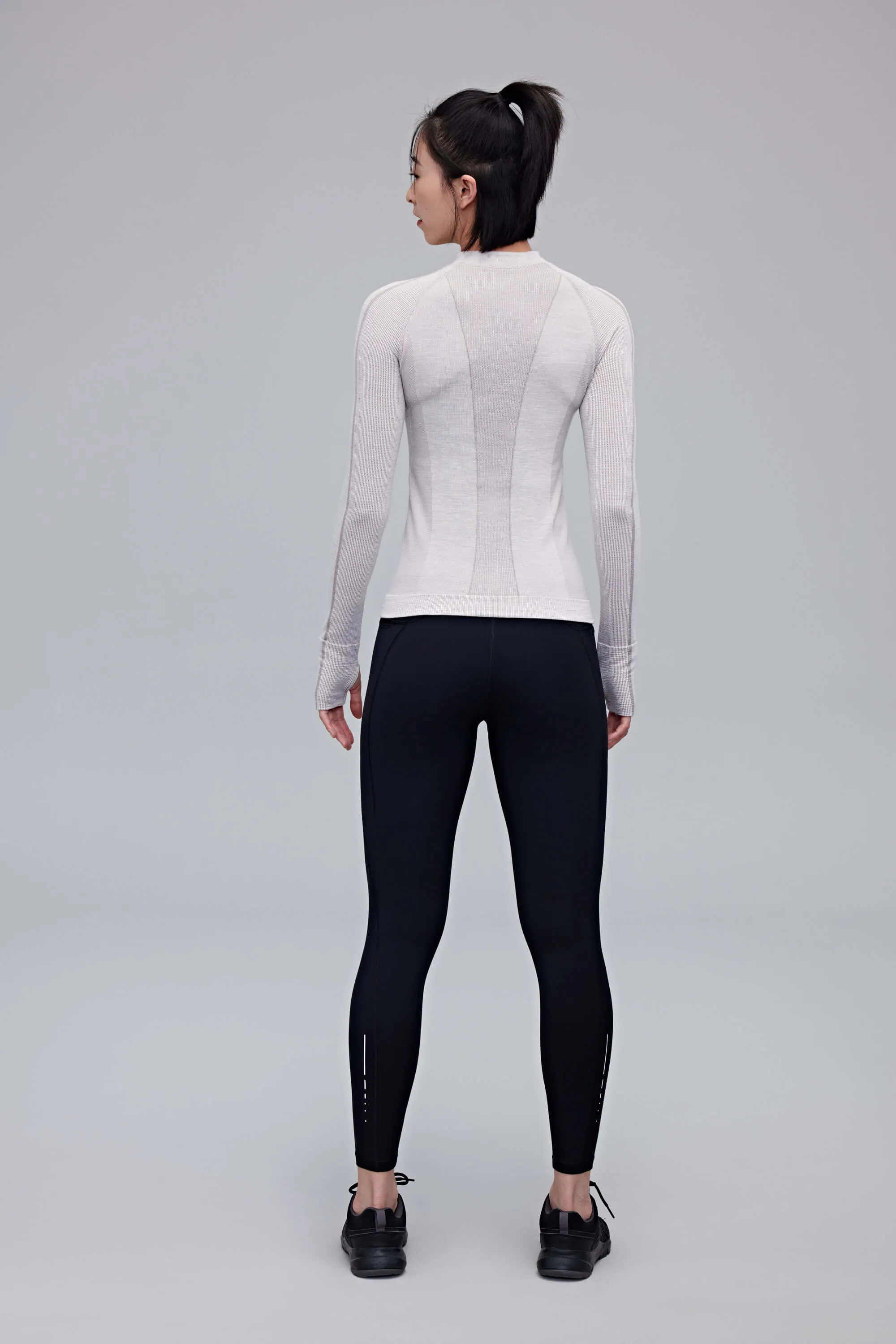 Wool Seamless Mock Neck Top